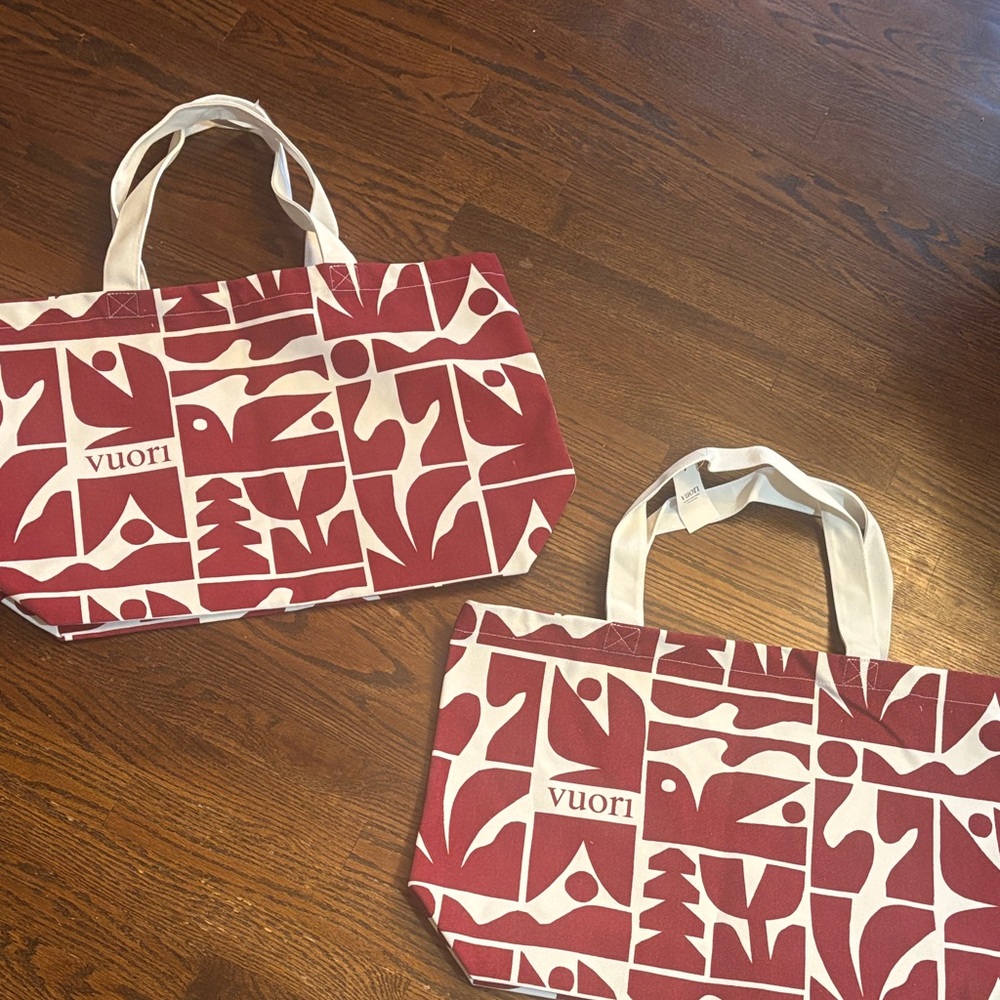 Vuori Red And White Patterned Tote - image 1